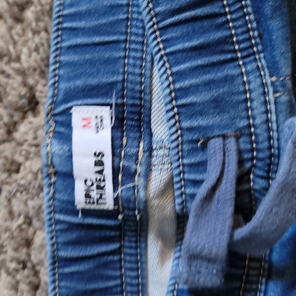 STUNNING EPIC THREADS DALTON JEAN SHORTS - Picture 2 of 5